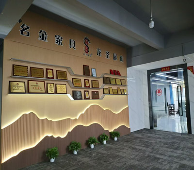 龍圣展柜公司